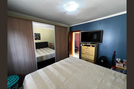 Casa à venda com 190m², 5 quartos e 2 vagas Casa à venda com 190m², 5 quartos e 2 vagasQuarto 4