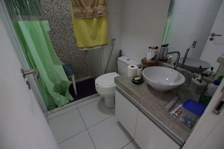 Apartamento para alugar com 70m², 2 quartos e 1 vagaBanheiro Social