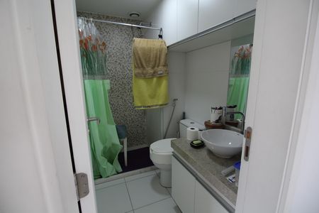 Apartamento para alugar com 70m², 2 quartos e 1 vagaBanheiro Social