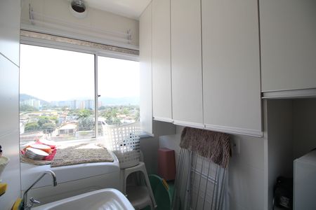 Apartamento para alugar com 70m², 2 quartos e 1 vagaÁrea de Serviço