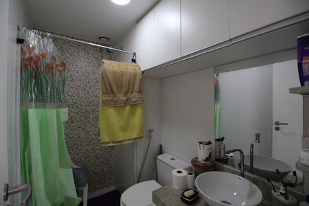Apartamento para alugar com 70m², 2 quartos e 1 vagaBanheiro Social