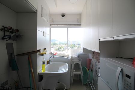 Apartamento para alugar com 70m², 2 quartos e 1 vagaÁrea de Serviço