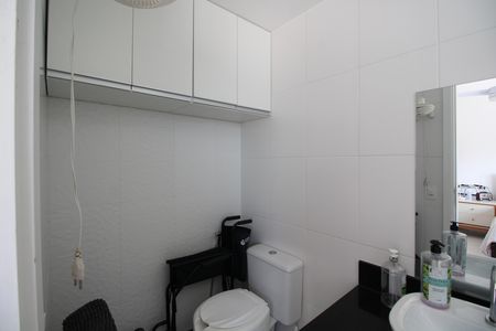 Apartamento para alugar com 70m², 2 quartos e 1 vagaBanheiro da Suíte