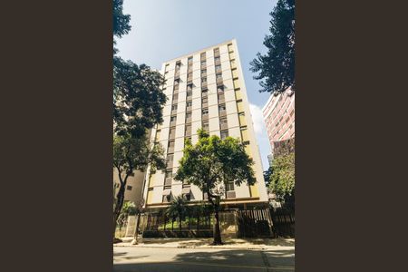 Apartamento à venda com 105m², 3 quartos e 1 vagaFachada