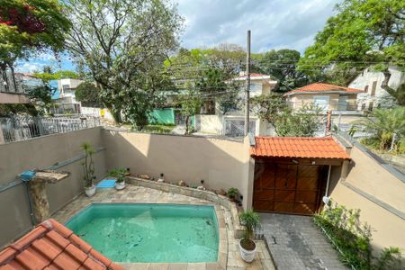 Casa à venda com 580m², 5 quartos e 11 vagasVista da Suíte 1