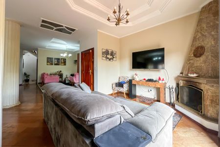 Casa à venda com 580m², 5 quartos e 11 vagasSala