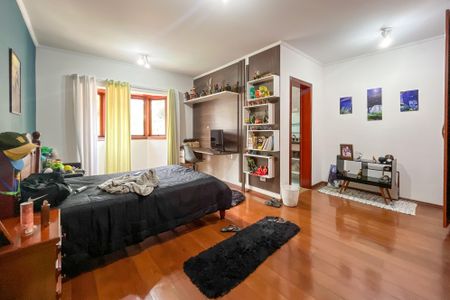 Casa à venda com 580m², 5 quartos e 11 vagasSuíte 1