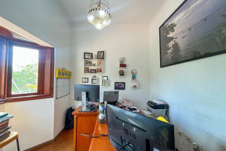 Casa à venda com 580m², 5 quartos e 11 vagasEscritório