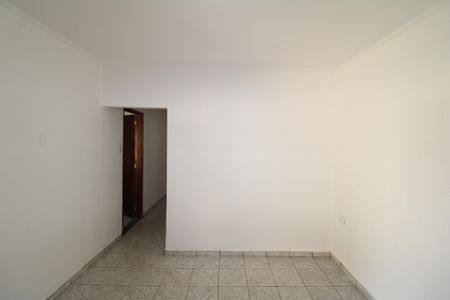 Casa à venda com 200m², 2 quartos e 4 vagasSala