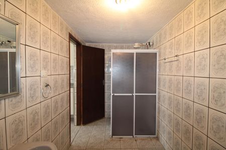 Casa à venda com 200m², 2 quartos e 4 vagasBanheiro de Serviço