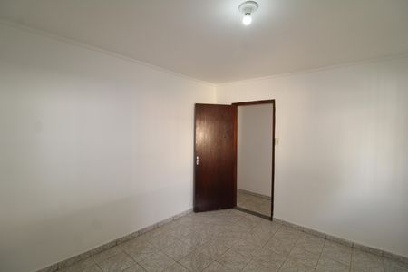 Casa à venda com 200m², 2 quartos e 4 vagasQuarto 