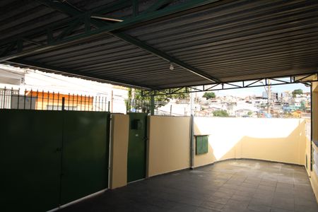 Casa à venda com 200m², 2 quartos e 4 vagasGaragem