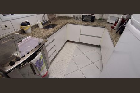 Apartamento à venda com 142m², 2 quartos e 2 vagasCozinha