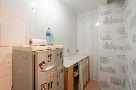 Casa à venda com 70m², 2 quartos e 2 vagasEdícula 1 / Cozinha