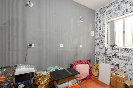 Casa à venda com 70m², 2 quartos e 2 vagasEdícula 1 / Quarto