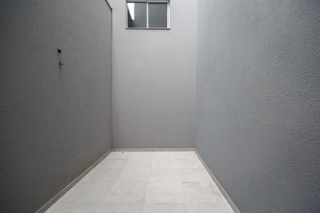 Apartamento para alugar com 38m², 1 quarto e sem vaga Apartamento para alugar com 38m², 1 quarto e sem vagaÁrea de Serviço