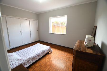Casa para alugar com 252m², 3 quartos e 5 vagasQuarto 2