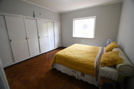 Casa para alugar com 252m², 3 quartos e 5 vagasSuíte