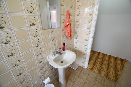 Casa para alugar com 252m², 3 quartos e 5 vagasBanheiro 1