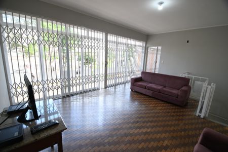 Casa para alugar com 252m², 3 quartos e 5 vagasSala 1