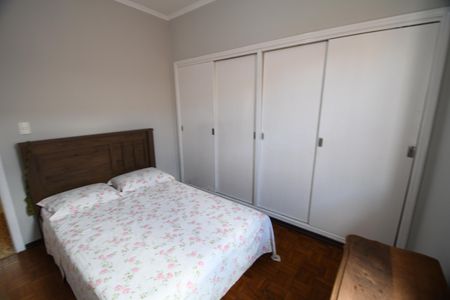 Casa para alugar com 252m², 3 quartos e 5 vagasQuarto 1