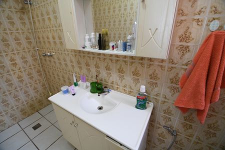 Casa para alugar com 252m², 3 quartos e 5 vagasBanheiro da Suíte