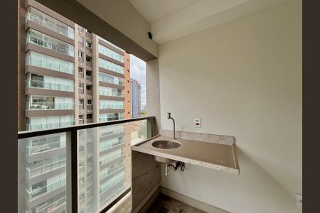 Apartamento à venda com 65m², 2 quartos e 1 vagaVaranda