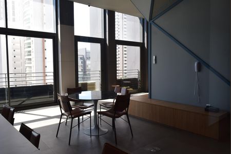 Studio à venda com 37m², 1 quarto e sem vagaÁrea comum