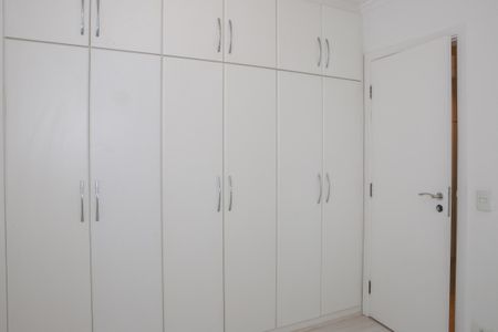 Apartamento à venda com 89m², 2 quartos e 3 vagasSuíte 2