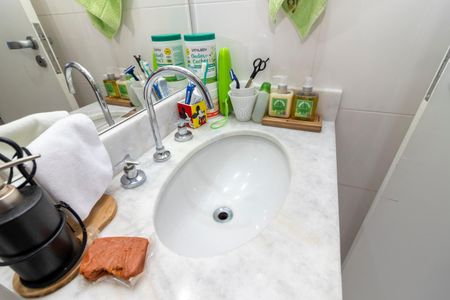 Apartamento para alugar com 61m², 2 quartos e 1 vaga Apartamento para alugar com 61m², 2 quartos e 1 vagaBanheiro 2