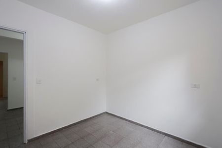 Quarto de casa para alugar com 1 quarto, 70m² em Vila Prado, São Paulo