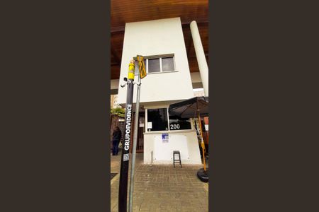 Apartamento à venda com 48m², 2 quartos e 1 vaga Apartamento à venda com 48m², 2 quartos e 1 vagaFachada e portaria