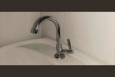 Apartamento à venda com 48m², 2 quartos e 1 vaga Apartamento à venda com 48m², 2 quartos e 1 vagaBanheiro