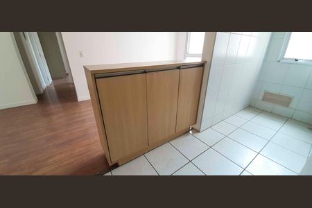 Apartamento à venda com 48m², 2 quartos e 1 vaga Apartamento à venda com 48m², 2 quartos e 1 vagaCozinha