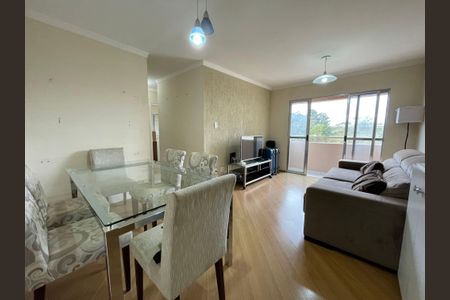 Sala de apartamento para alugar com 3 quartos, 68m² em Jardim Jaqueline, São Paulo