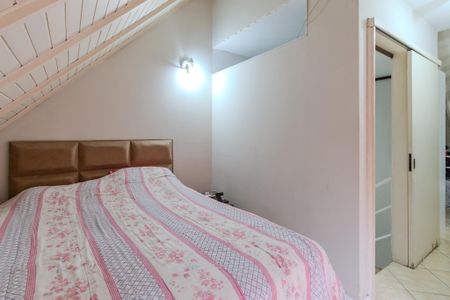 Casa de condomínio à venda com 150m², 3 quartos e 2 vagas Casa de condomínio à venda com 150m², 3 quartos e 2 vagasSuíte 1