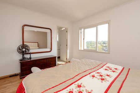 Casa à venda com 335m², 4 quartos e 3 vagasSuíte 1