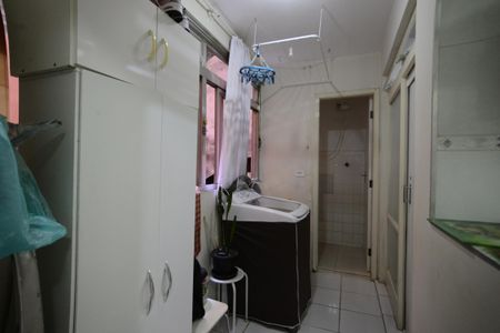 Apartamento para alugar com 83m², 2 quartos e 1 vagaÁrea de Serviço