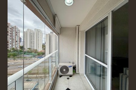 Studio para alugar com 38m², 0 quarto e 1 vaga Studio para alugar com 38m², 0 quarto e 1 vagaSacada