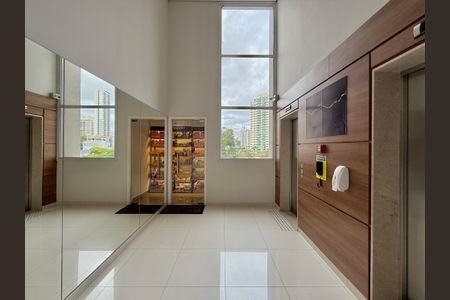 Studio para alugar com 38m², 0 quarto e 1 vaga Studio para alugar com 38m², 0 quarto e 1 vagaHall Lazer