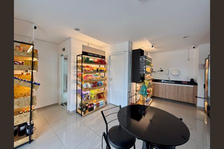 Studio para alugar com 38m², 0 quarto e 1 vaga Studio para alugar com 38m², 0 quarto e 1 vagaMercadinho