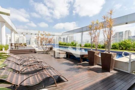 Studio para alugar com 38m², 0 quarto e 1 vaga Studio para alugar com 38m², 0 quarto e 1 vagaPiscina