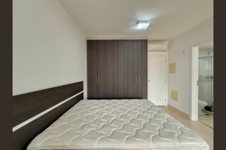Studio para alugar com 38m², 0 quarto e 1 vaga Studio para alugar com 38m², 0 quarto e 1 vagaQuarto