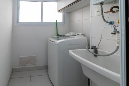 Apartamento à venda com 58m², 2 quartos e 1 vagaÁrea de Serviço