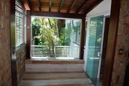 Casa para alugar com 196m², 3 quartos e 3 vagas