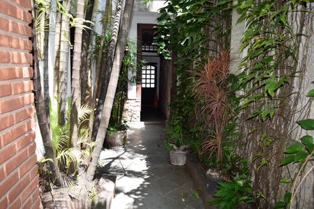 Casa para alugar com 196m², 3 quartos e 3 vagas