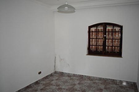 Casa para alugar com 196m², 3 quartos e 3 vagas