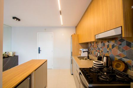 Apartamento à venda com 76m², 2 quartos e 2 vagasCozinha/Área de serviço