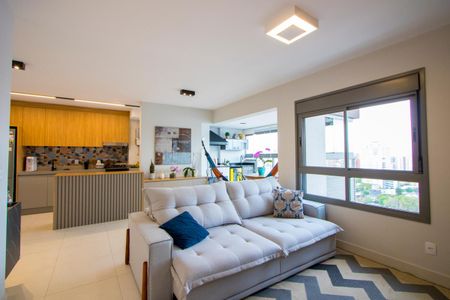 Sala de apartamento à venda com 2 quartos, 76m² em Vila Gilda, Santo André