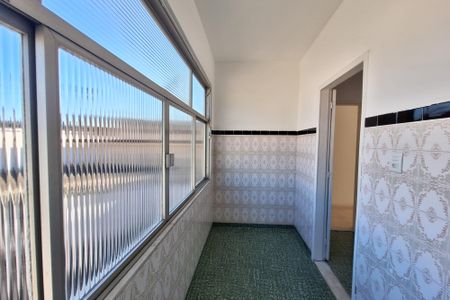 Apartamento para alugar com 79m², 2 quartos e 1 vagaÁrea de Serviço